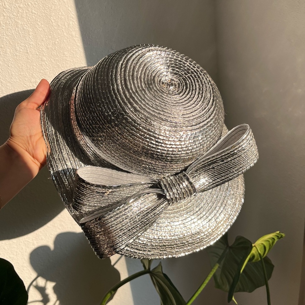 Vintage Frank Olive the gold standard Silver Metallic Hat